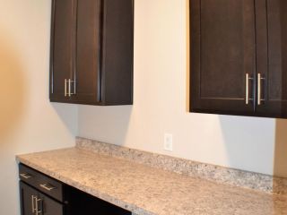 Laundry - Folding Area
